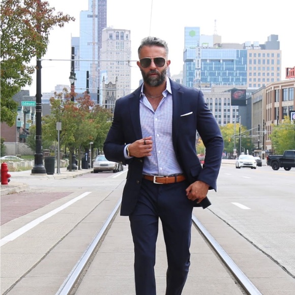 Athletic Fit State & Liberty suit jacket. Navy - Picture 2 of 10